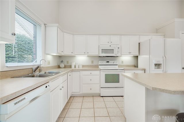 164 Copperfield Drive, Dayton, OH 45415