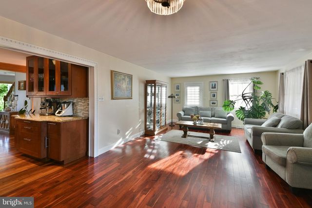 1518 CENTER AVE, Feasterville Trevose, PA 19053