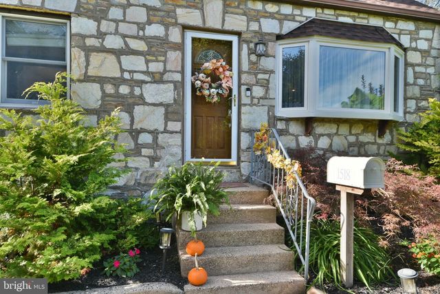 1518 CENTER AVE, Feasterville Trevose, PA 19053