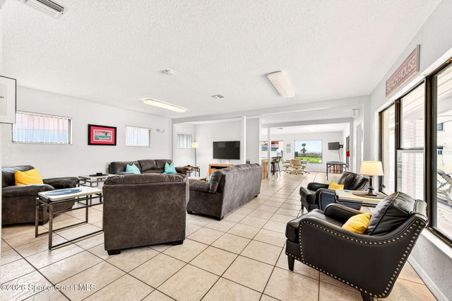 55 N 4th Street 606, Cocoa Beach, FL 32931