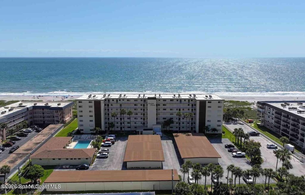 55 N 4th Street 606, Cocoa Beach, FL 32931