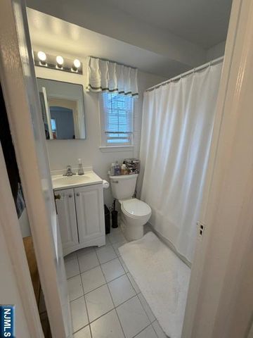 2-8 New Street 8A, Tenafly, NJ 07670