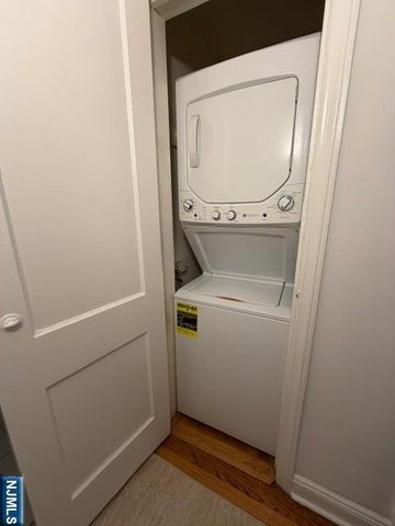 2-8 New Street 8A, Tenafly, NJ 07670