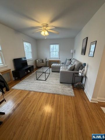 2-8 New Street 8A, Tenafly, NJ 07670