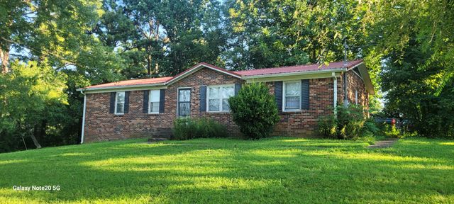 1025 Glenn Ave, Lewisburg, TN 37091