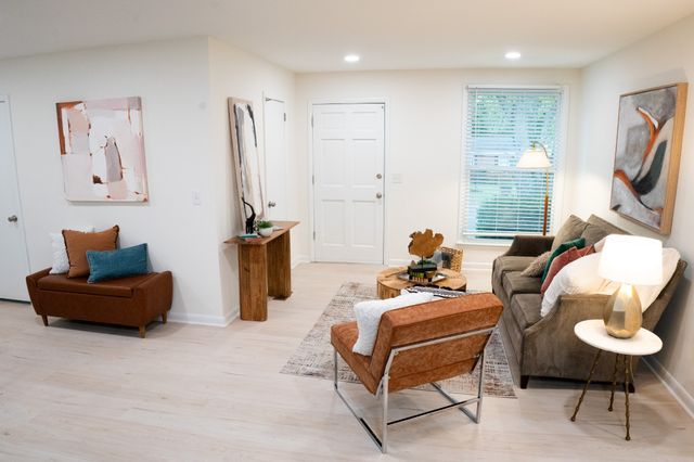 278 Becklea Dr, Madison, TN 37115