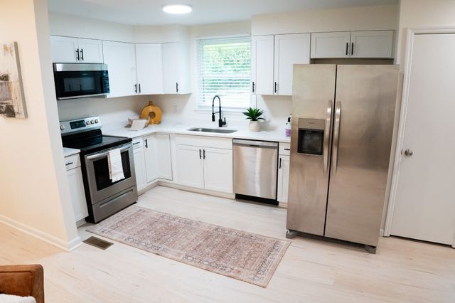 278 Becklea Dr, Madison, TN 37115