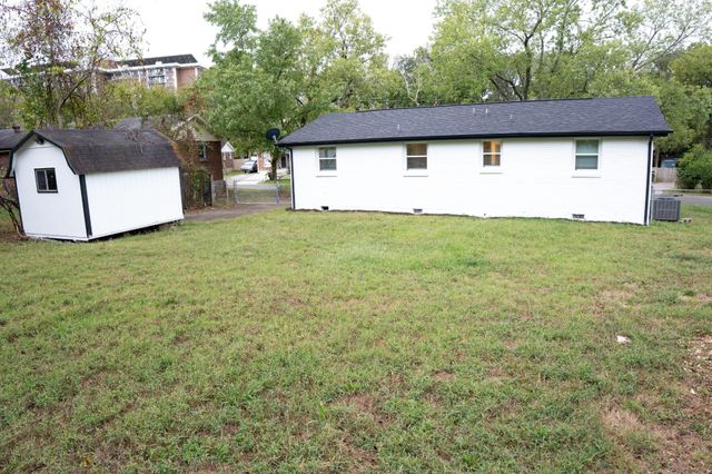 278 Becklea Dr, Madison, TN 37115