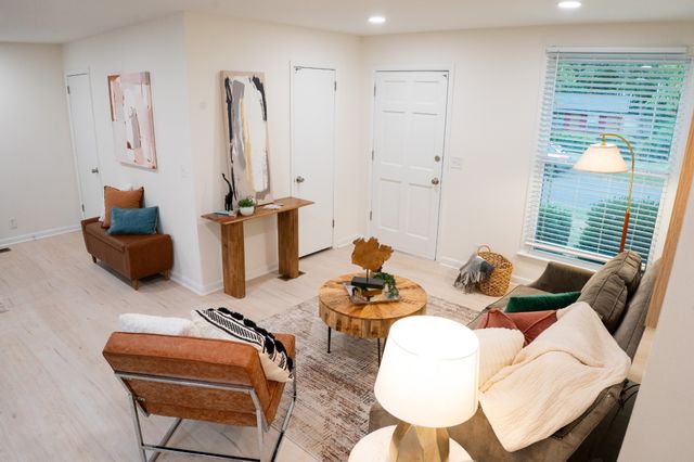 278 Becklea Dr, Madison, TN 37115