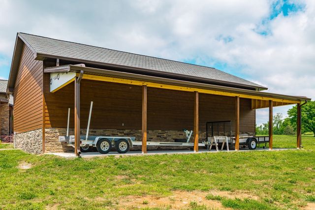 324 Lakeview Rd, Gallatin, TN 37066