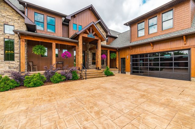 324 Lakeview Rd, Gallatin, TN 37066