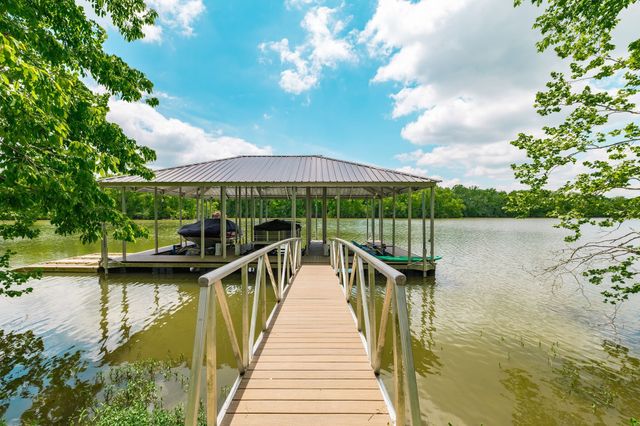 324 Lakeview Rd, Gallatin, TN 37066