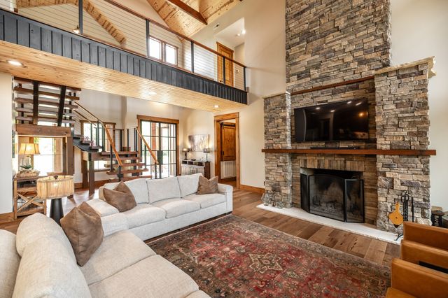 324 Lakeview Rd, Gallatin, TN 37066