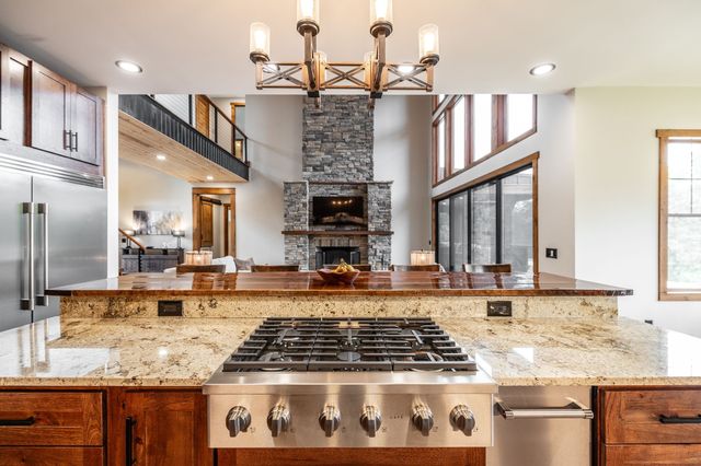 324 Lakeview Rd, Gallatin, TN 37066