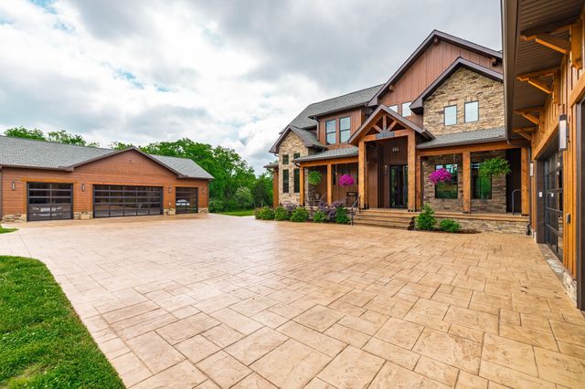 324 Lakeview Rd, Gallatin, TN 37066