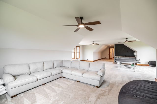 324 Lakeview Rd, Gallatin, TN 37066