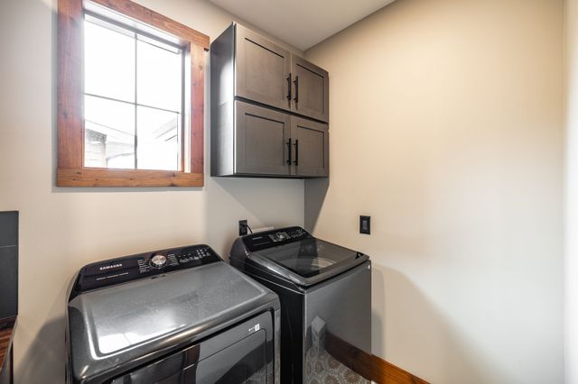 324 Lakeview Rd, Gallatin, TN 37066