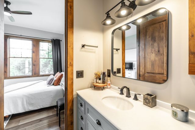 324 Lakeview Rd, Gallatin, TN 37066