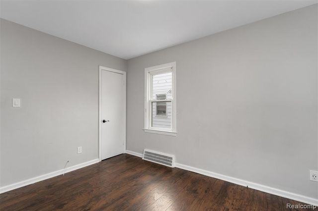 22506 Tuscany Avenue, Eastpointe, MI 48021