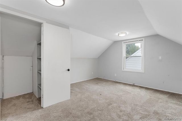 22506 Tuscany Avenue, Eastpointe, MI 48021