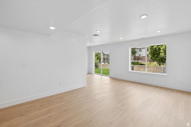 1617 N ANGEL ST, Layton, UT 84041