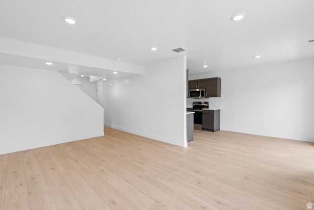 1617 N ANGEL ST, Layton, UT 84041