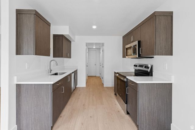 1617 N ANGEL ST, Layton, UT 84041