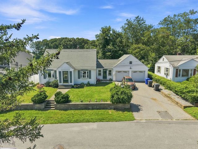 41 Fisher Street, East Providence, RI 02914