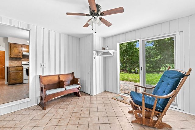 41 Fisher Street, East Providence, RI 02914