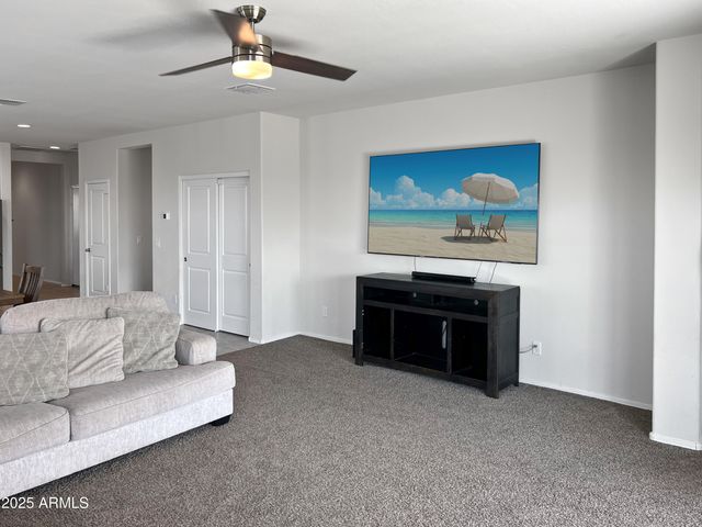 1081 W AVALON CANYON Drive, Casa Grande, AZ 85122