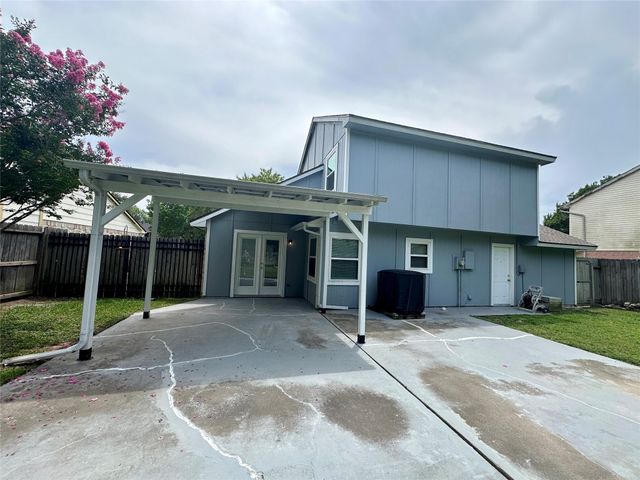 10118 Spotted Horse Drive, Houston, TX 77064