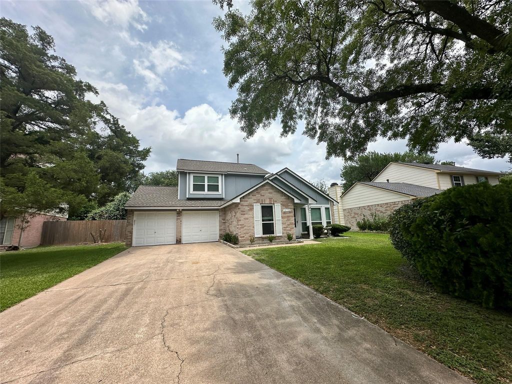 10118 Spotted Horse Drive, Houston, TX 77064