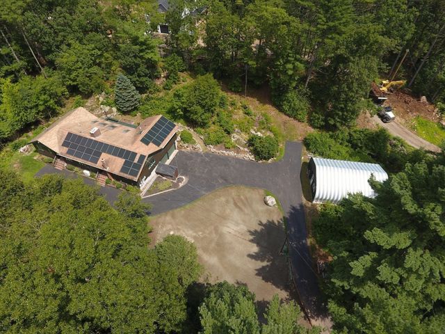 131 Wampum St, Wrentham, MA 02093
