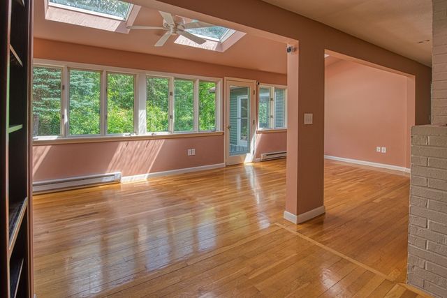131 Wampum St, Wrentham, MA 02093