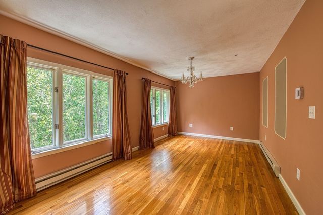 131 Wampum St, Wrentham, MA 02093