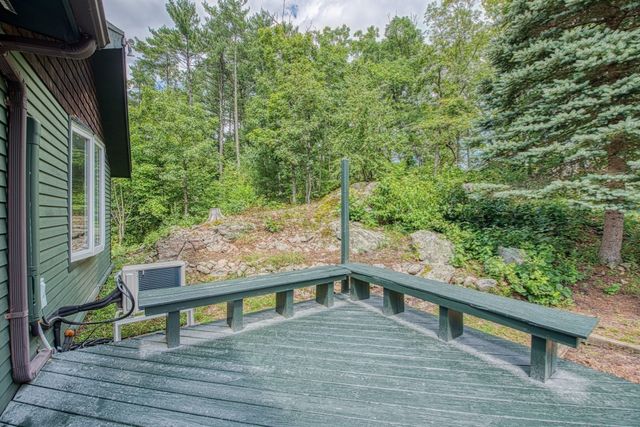 131 Wampum St, Wrentham, MA 02093