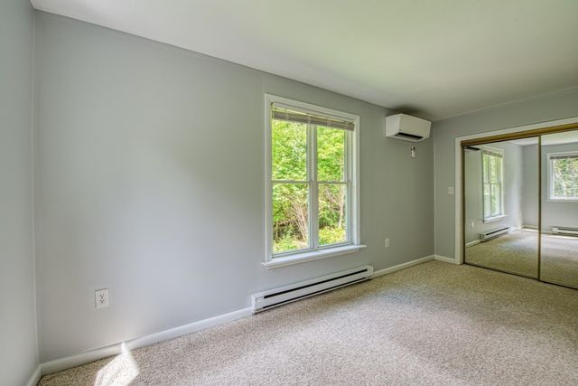 131 Wampum St, Wrentham, MA 02093