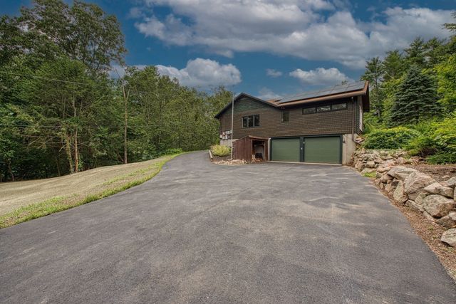 131 Wampum St, Wrentham, MA 02093