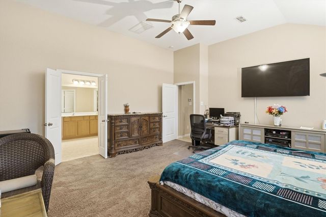 2704 Baywater Creek Lane, Pearland, TX 77089