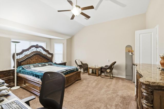 2704 Baywater Creek Lane, Pearland, TX 77089