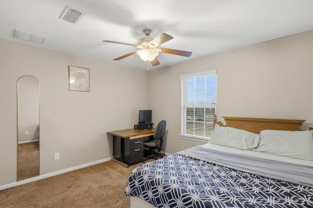 2704 Baywater Creek Lane, Pearland, TX 77089