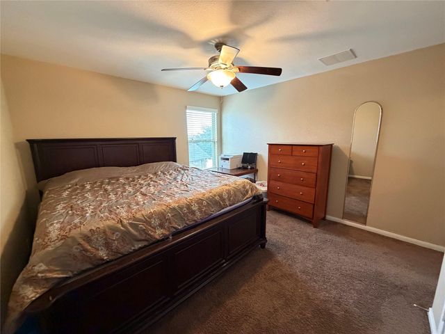 2704 Baywater Creek Lane, Pearland, TX 77089