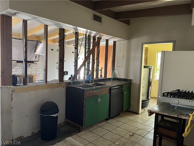 329 Wisteria Avenue, Las Vegas, NV 89107