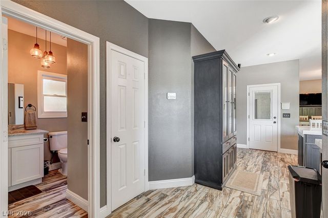 4535 Desert Bloom Court, Las Vegas, NV 89129