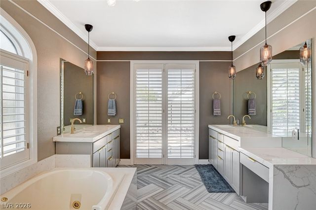 4535 Desert Bloom Court, Las Vegas, NV 89129