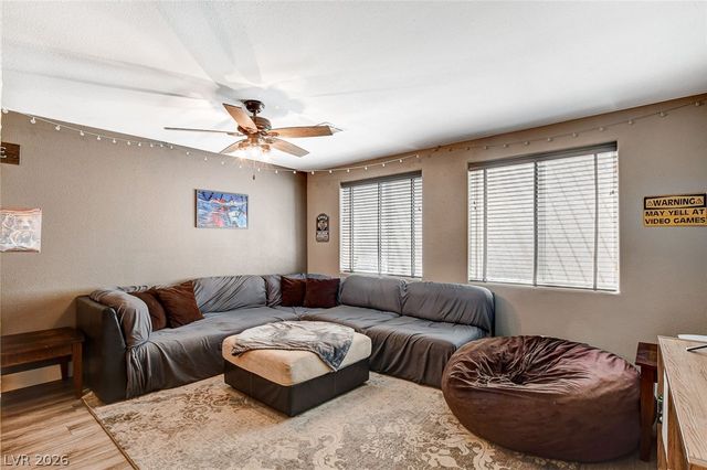 4535 Desert Bloom Court, Las Vegas, NV 89129