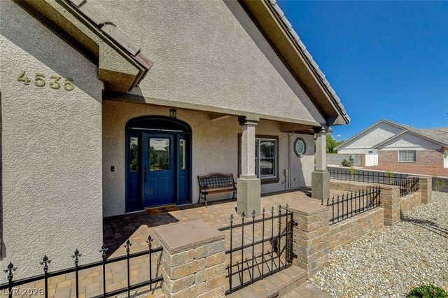 4535 Desert Bloom Court, Las Vegas, NV 89129