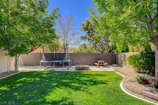 4535 Desert Bloom Court, Las Vegas, NV 89129