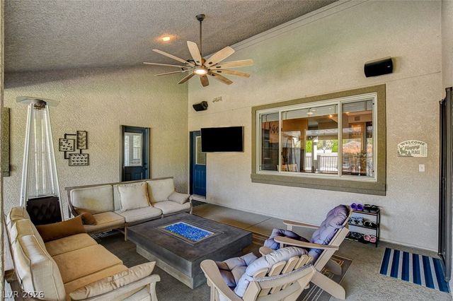 4535 Desert Bloom Court, Las Vegas, NV 89129
