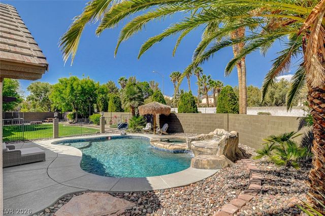 4535 Desert Bloom Court, Las Vegas, NV 89129